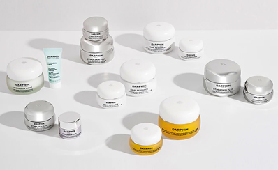 Cildin nem bariyerini güçlendirmeye yardımcı olur.