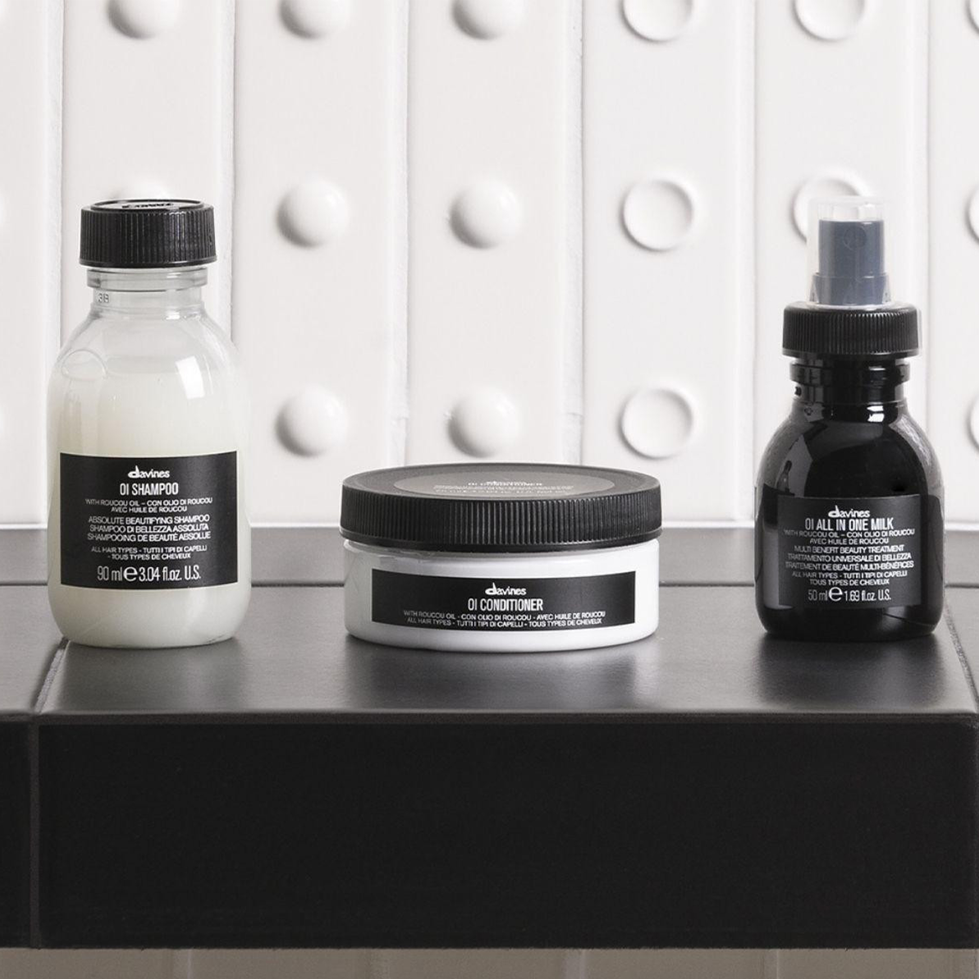Davines OI Tüm Saç Tipleri için Bakım Kremi 75 ml – Saçlara anında yumuşaklık ve parlaklık kazandıran, tüm saç tiplerine uygun besleyici saç kremi.
