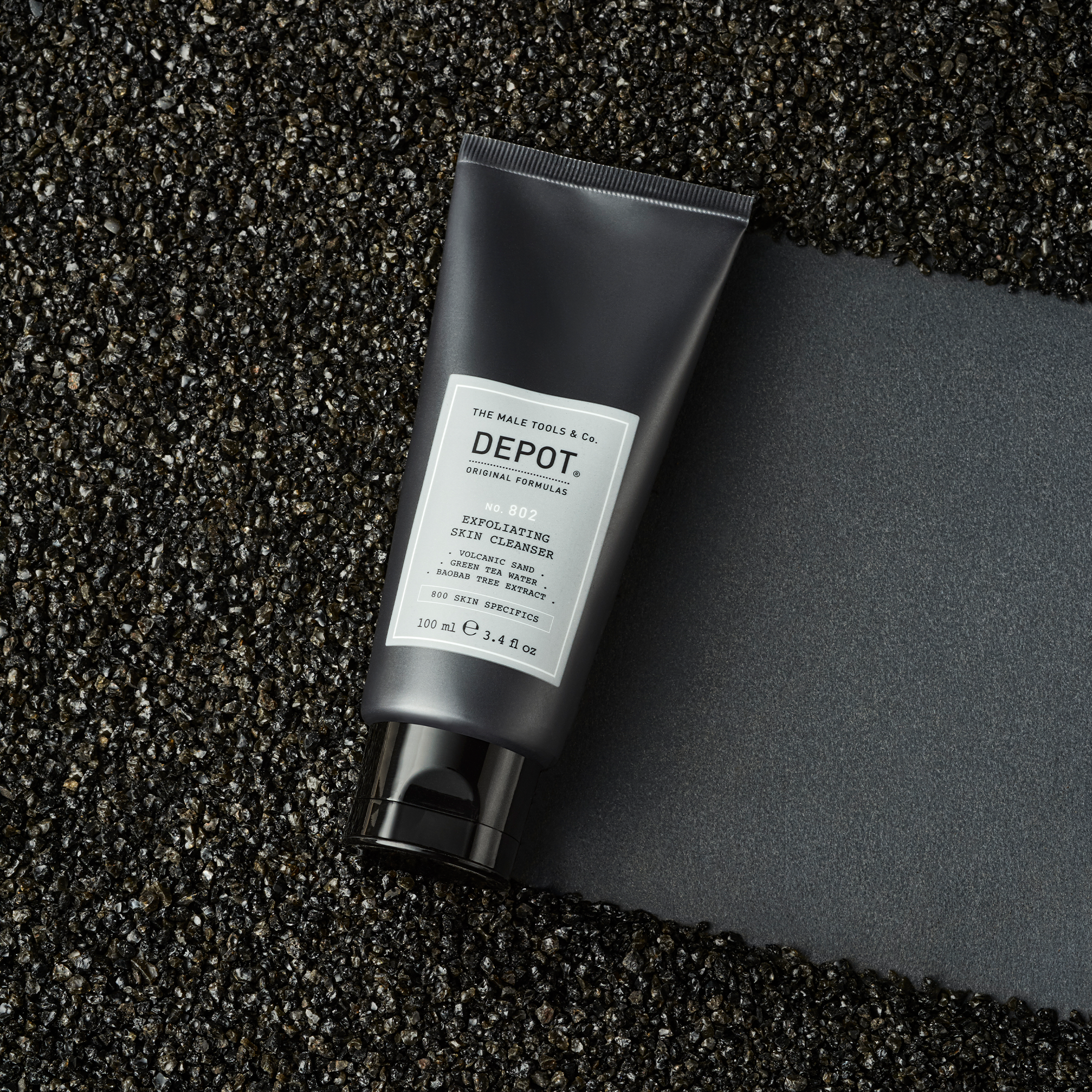 Depot No. 802 Exfoliating Skin Cleanser 100 ml - Cildi arındırıp yenileyen peeling özellikli temizleyici.