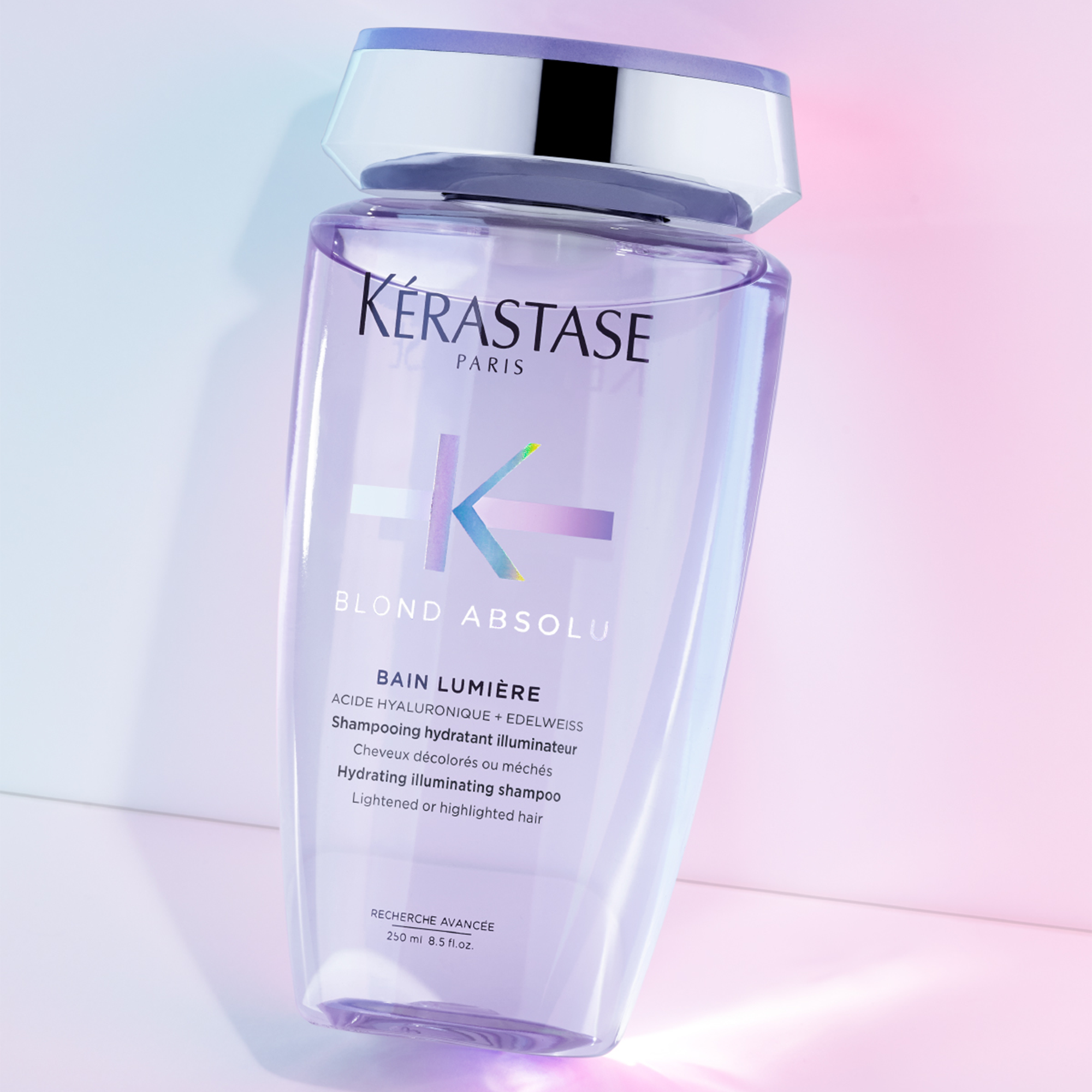 Kerastase Blond Absolu Bain Lumiere Parlaklık Veren Şampuan 250 ml - Boyalı saçlarda yoğun parlaklık sağlayarak solmuş renk tonlarını iyileştiren şampuan