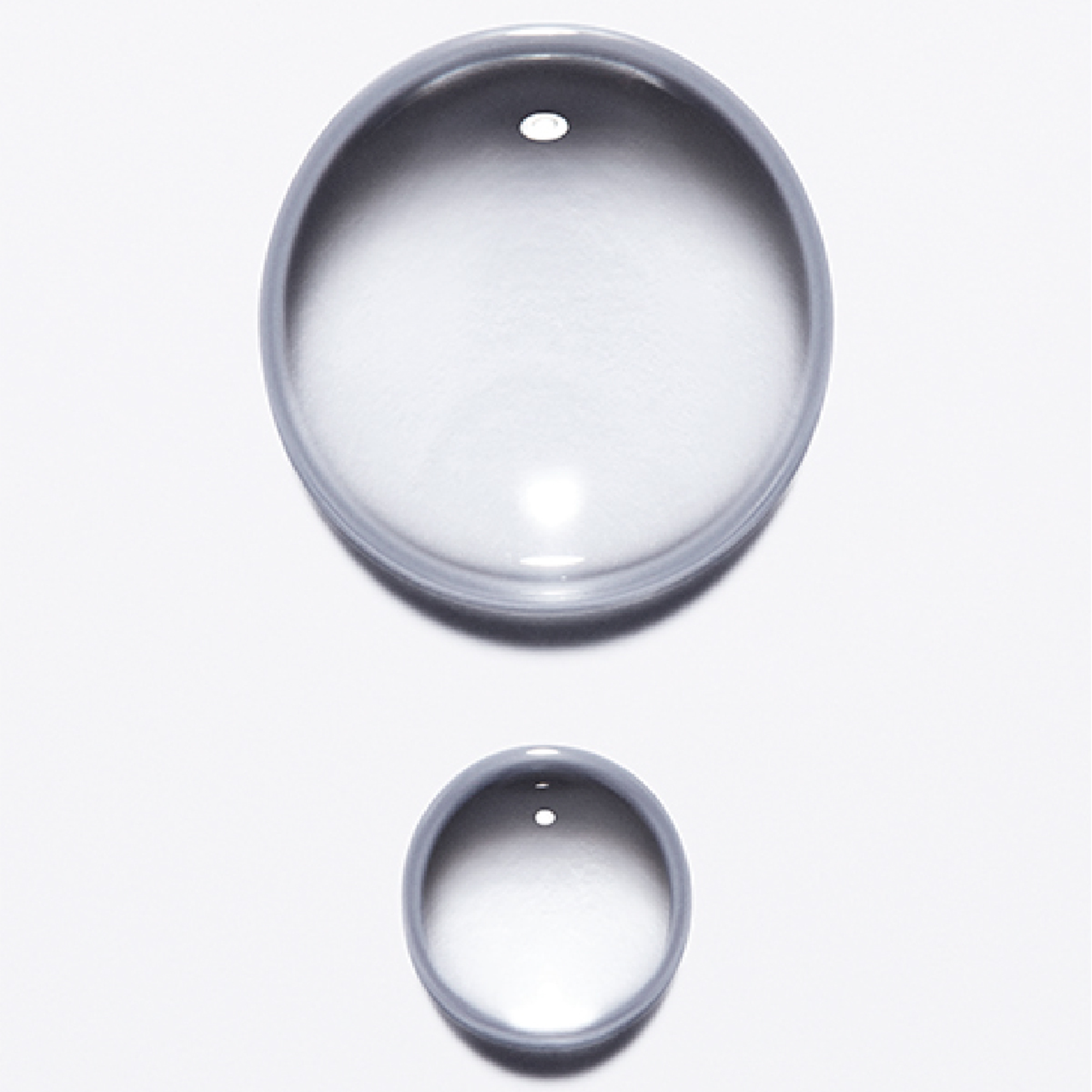 Kerastase Genesis Serum Anti-Chute Fortifiant Saç Dökülmesini Önleyici Serum 90 ml - Zayıf saç tellerini besleyerek saçın daha dirençli olmasını sağlayan serum görseli