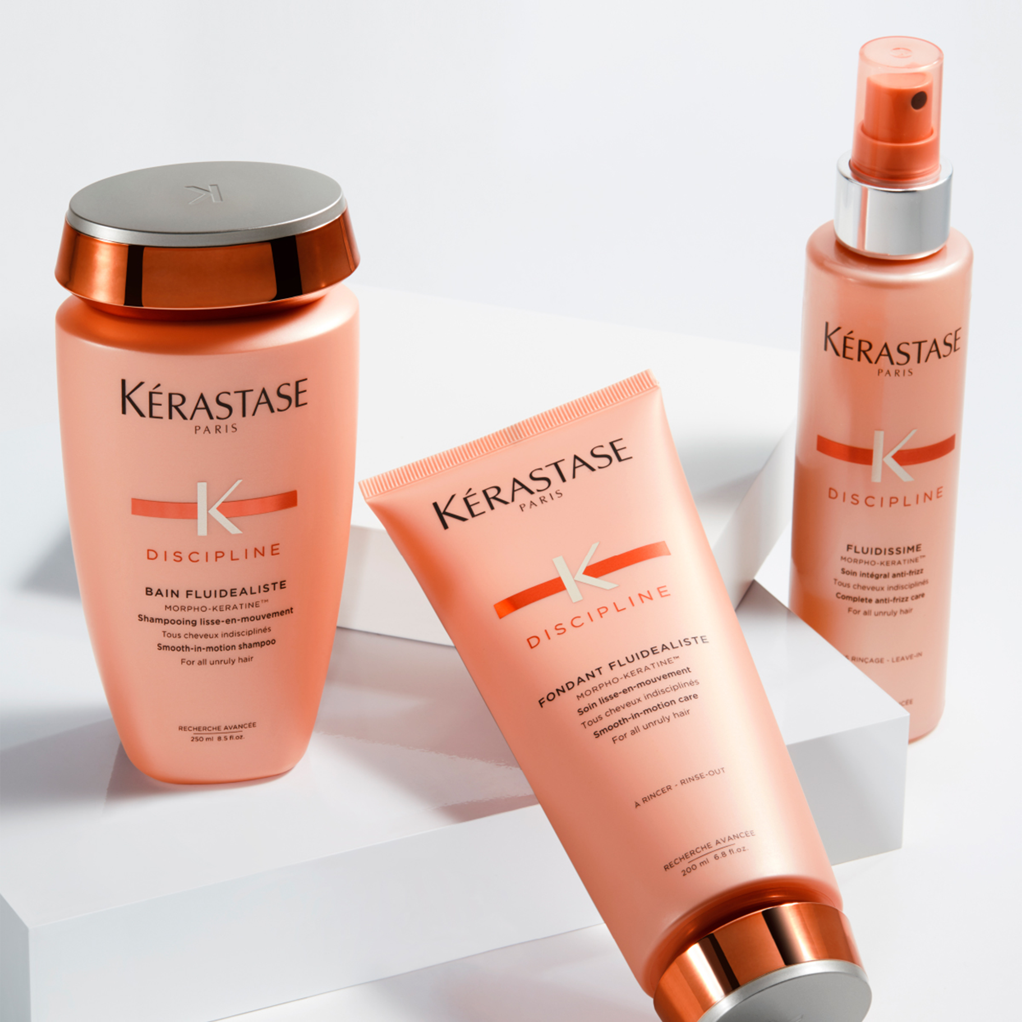 Kerastase Discipline Spray Fluidissime Isıya Karşı Koruyan ve Pürüzsüzlük Veren Elektriklenme Karşıtı Sprey 150 ml – Kolay şekil alan, daha yumuşak ve düzgün saçlar için geliştirilmiş elektriklenme karşıtı sprey.