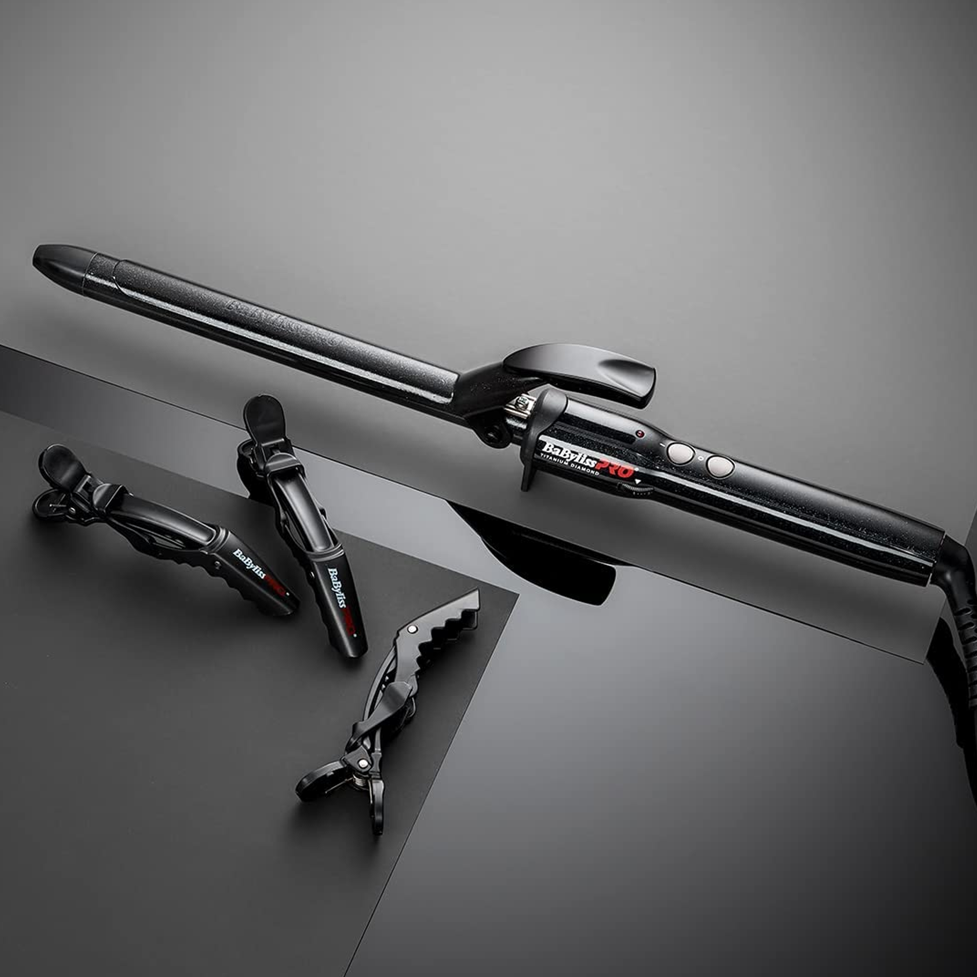 BaByliss PRO 2472TDE Profesyonel Bukle Maşası 19mm - İnce ve belirgin bukleler oluşturmak için ideal profesyonel saç maşası