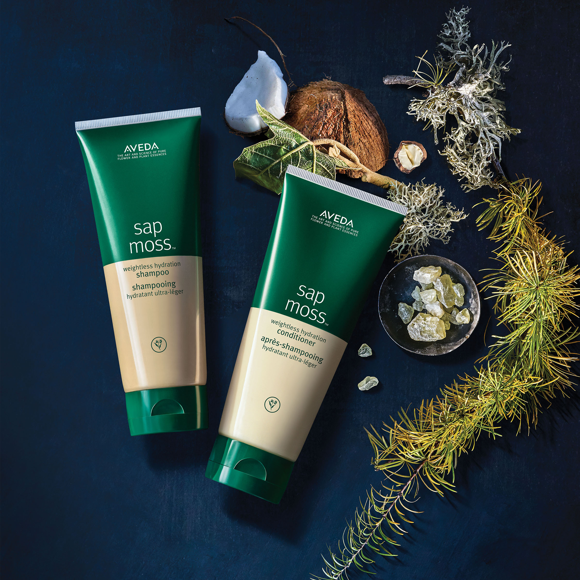 Aveda Sap Moss Weightless Hydration Nemlendirici Şampuan 200 ml - Saçın doğal yapısını koruyarak hafif, hacimli bir görünüm sunar.