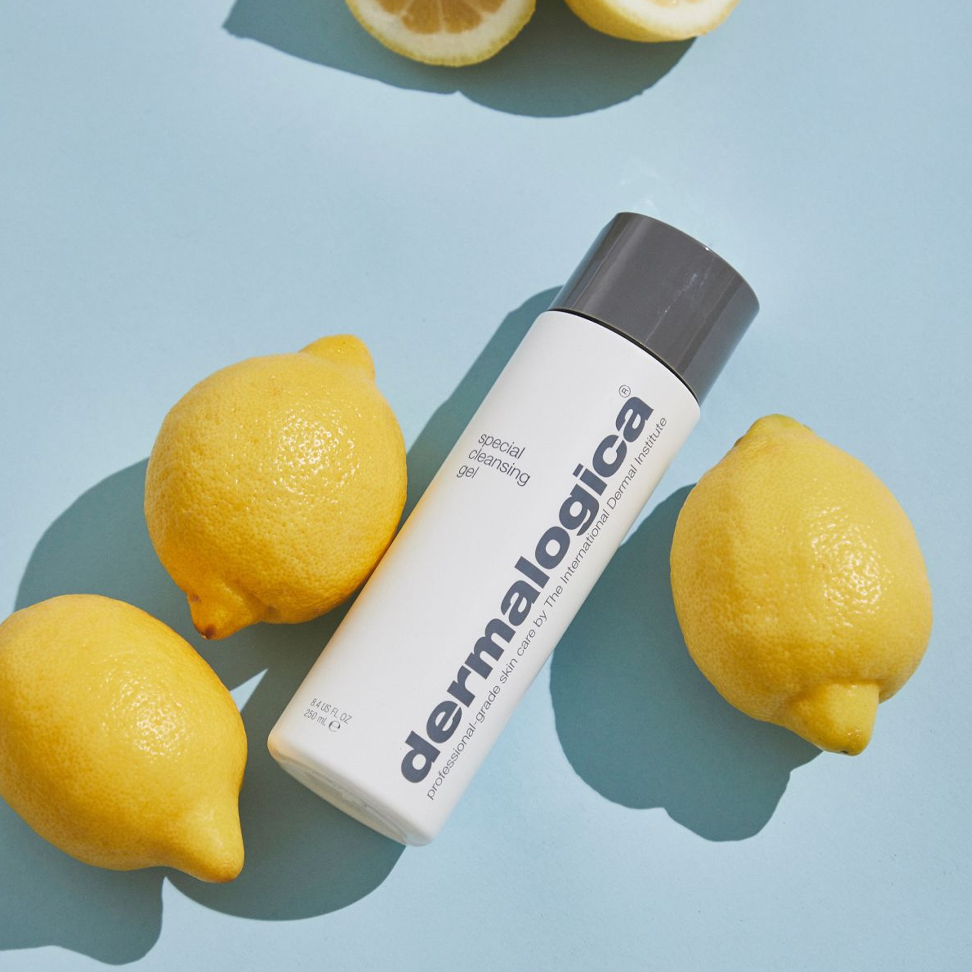 Dermalogica Special Cleansing Temizleyici Köpük Jel 250 ml - Cildi nazikçe temizler, ferahlatıcı bir temizlik sağlar.