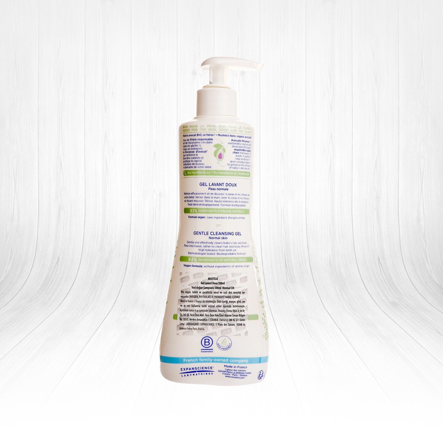 Mustela Dermo-Cleansing Saç Ve Vücut Temizleme Jeli 500 ml – Bebeklerin saç ve vücut temizliğini nazikçe yapan, 500 ml'lik dermo-temizleyici jel.