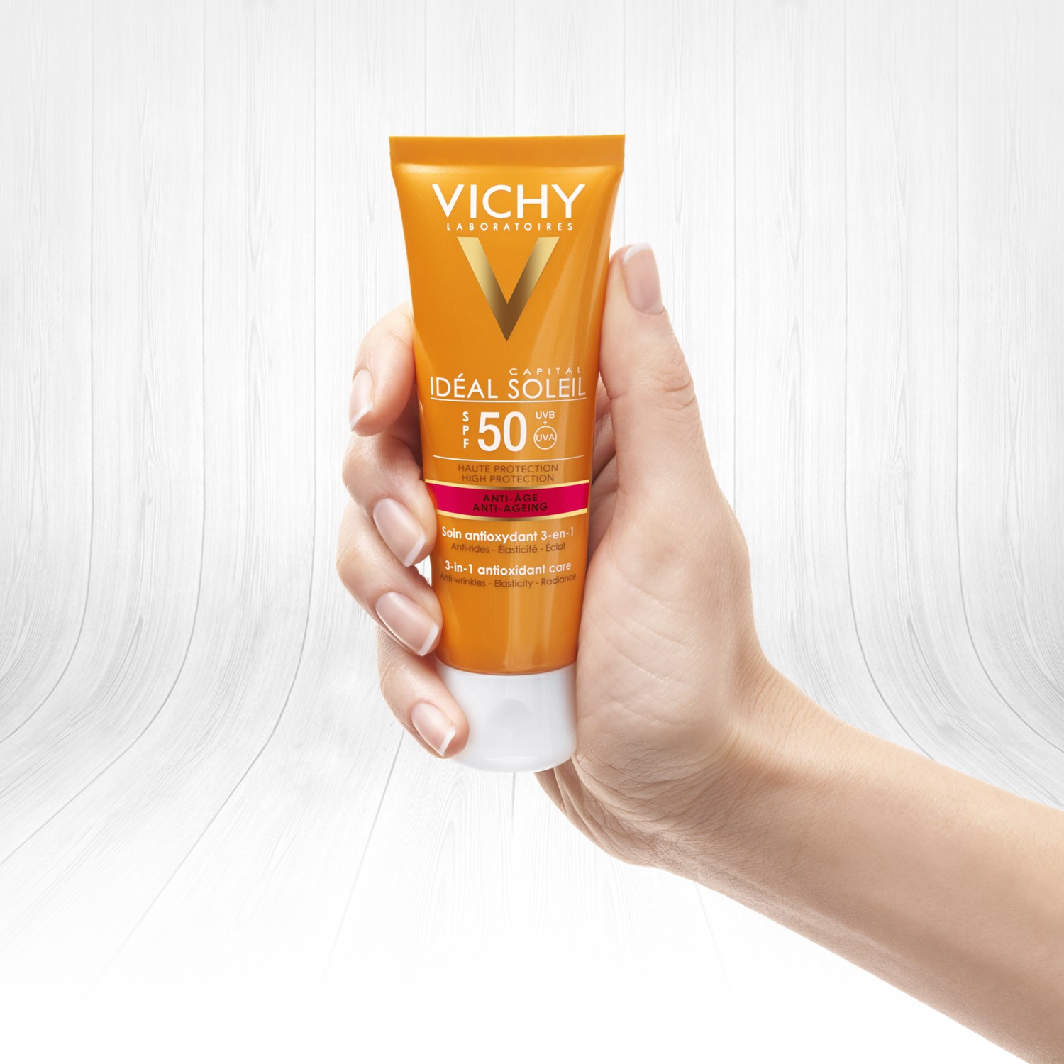 Vichy Capital Soleil SPF 50 Yaşlanma Karşıtı Yüz Güneş Kremi 50 ml - Cilt Lekelerine ve Yaşlanma Belirtilerine Karşı Geliştirilmiş Güneş Koruyucu