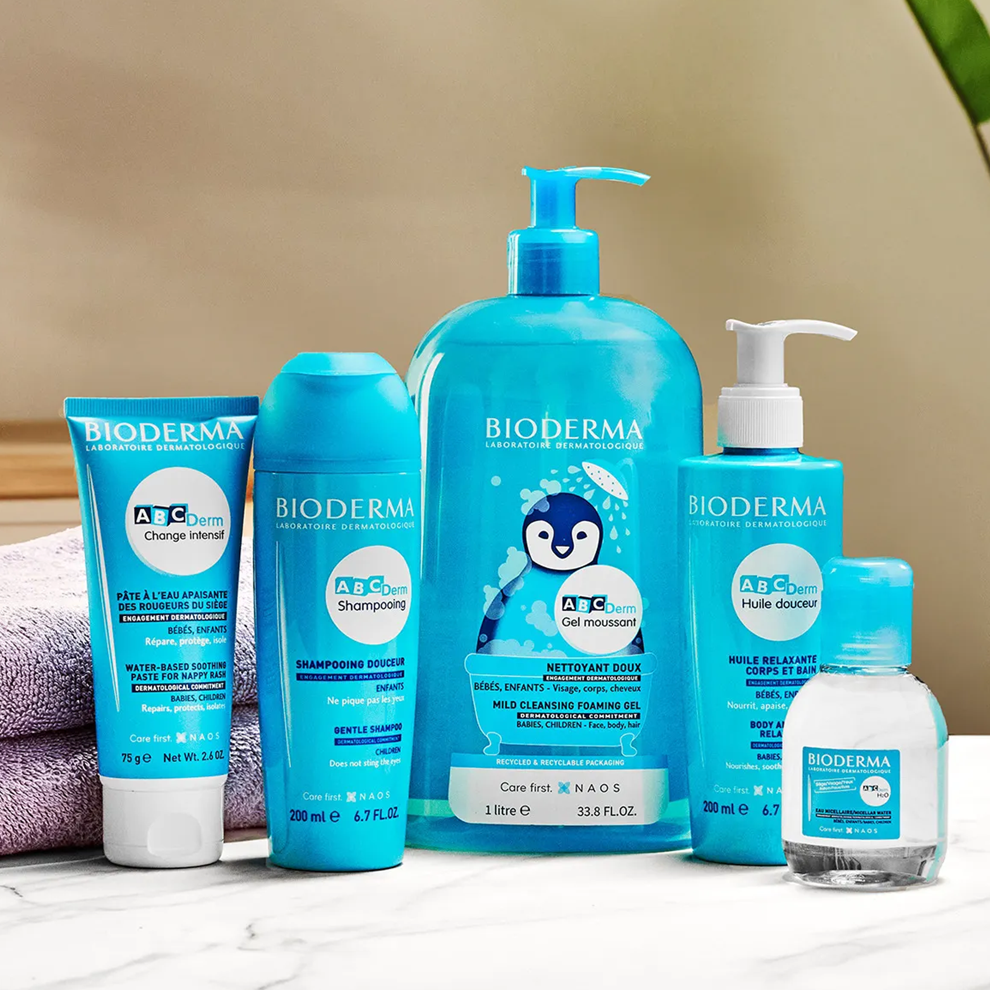 Bioderma ABCDerm Gentle Göz Yakmayan Şampuan 200 ml – Çocuklar için nazik formülü ile göz yakmayan, 200 ml'lik Bioderma ABCDerm şampuan.