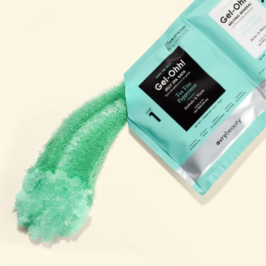Voesh New York Gel-Ohh! Jöle Spa Pedikür Seti Tea Tree Peppermint - Ayaklarınıza ferahlatıcı ve rahatlatıcı bir bakım sağlar.