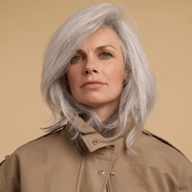 Lazartigue Neuralize Anti-Yellowing Mor Şampuan 250 ml - Sarı alt tonları nötralize eder ve saç rengini canlı tutar.